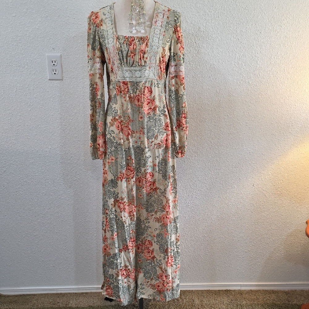 JCPenney Floral Long Sleeve Dress - Cream and Pink 41" Long